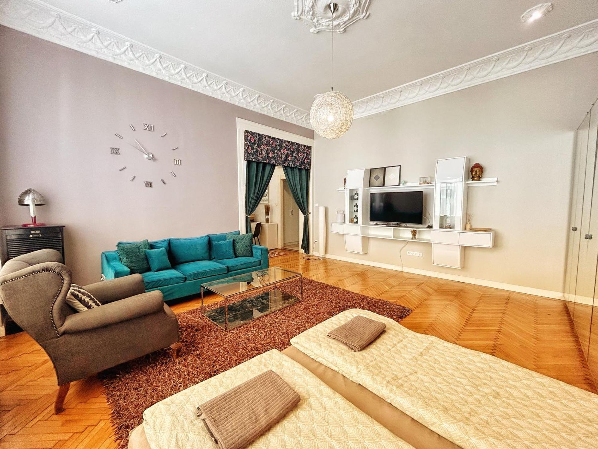 Sleep'N Budapest Apartment — Photos 3